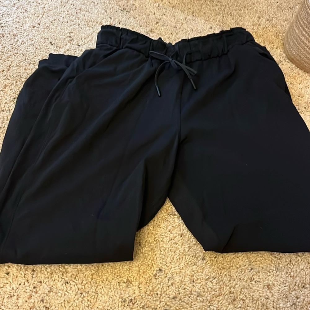 Lululemon pants